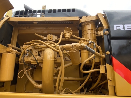 Подержанный экскаватор строительной техники CAT 330D с ведром 1.5m3