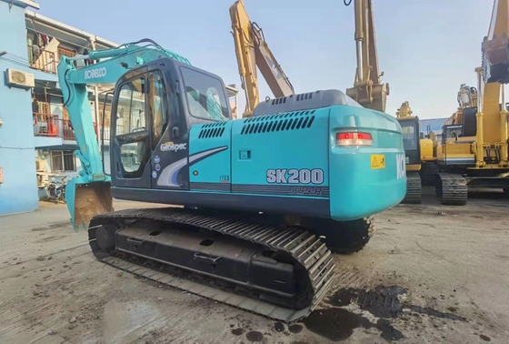 20 тонн оригинальный японский эксплуатируемый экскаватор Kobelco SK200-8 с двигателем мощностью 114 кВт и емкостью 0.8 м3