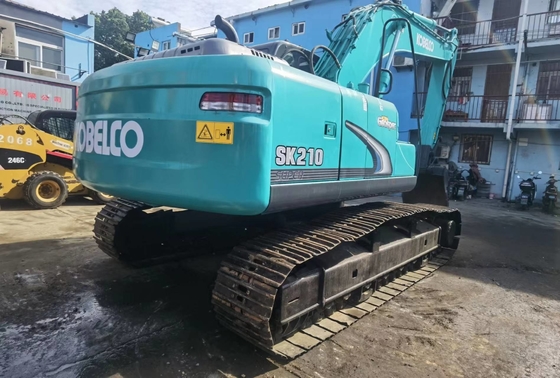 21 тонны оригинальный японский использованный экскаватор Kobelco SK210-8 с двигателем мощностью 114 кВт и емкостью 1 м3