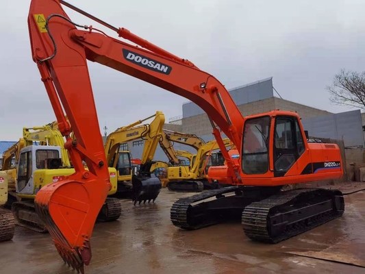 22 тонны оригинальный использованный экскаватор Doosan DH220 с емкостью 0.5-1.18 м3