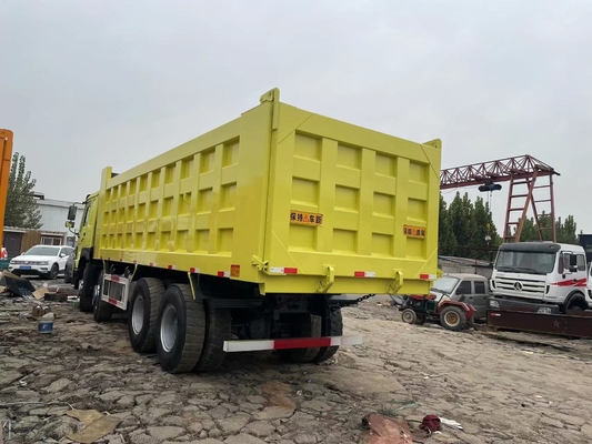 Подержанный HOWO SINOTRUK Дэмп-Трик 8х4 Подержанный HOWO 375 HP Дэмп-Трик для продажи