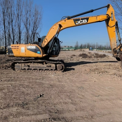 22 тонны подержанный экскаватор JCB JS220LC используется 129 KW мощность двигателя и 1 м3 емкость ведра