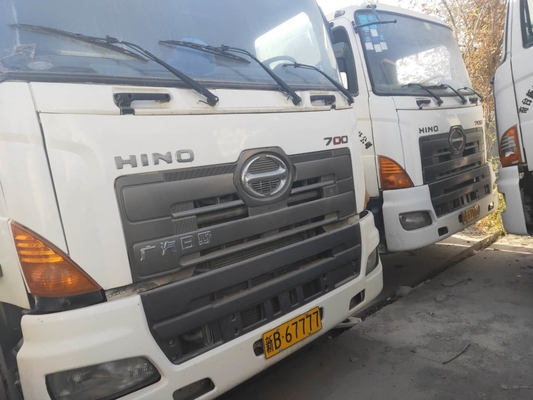 Подержанный бетонный смеситель GAC Hino 6х4 350 л.с.